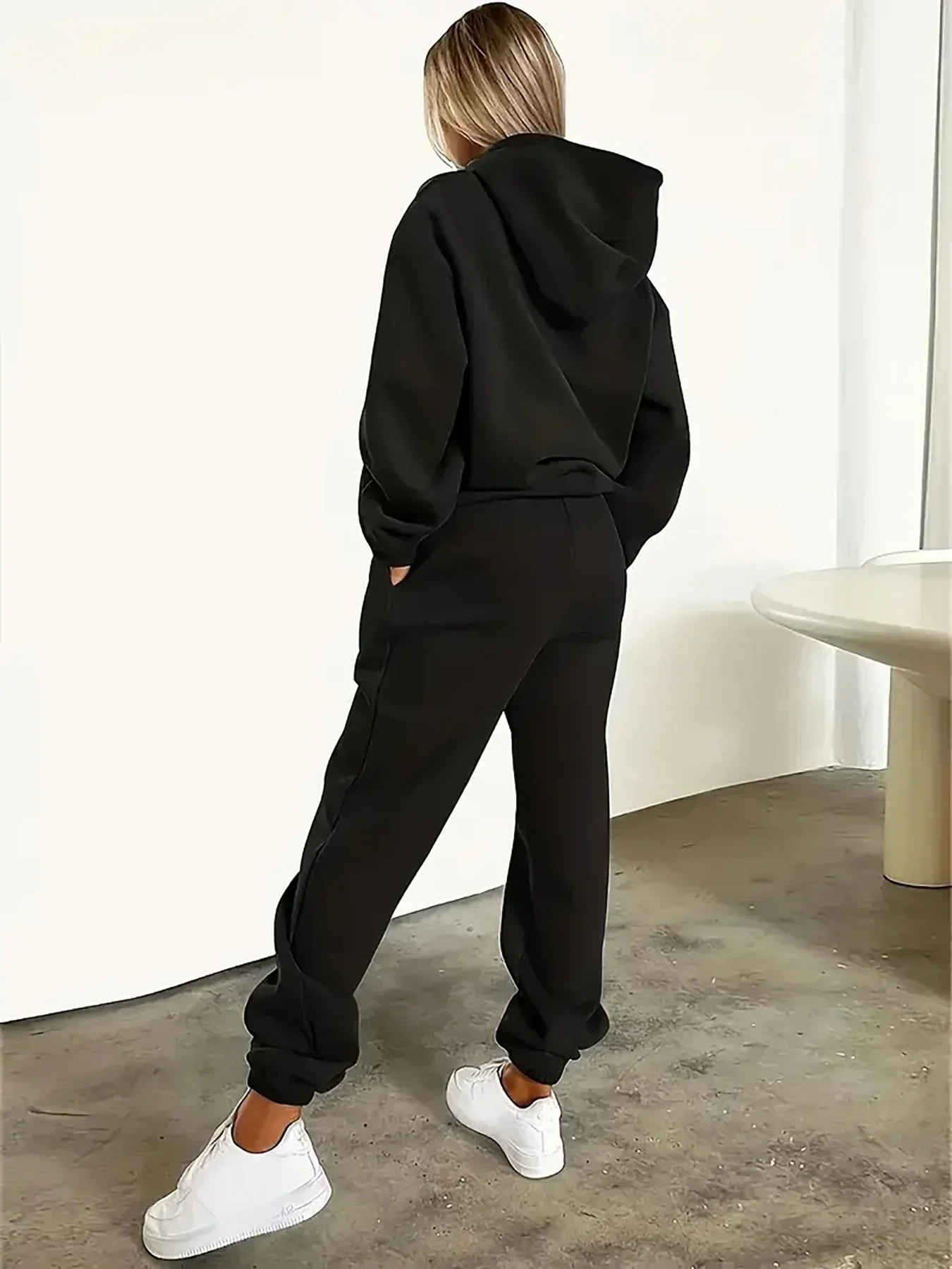 새로운 여성용 세트: 후드티와 바지, 파리 로고 프린트 - Winter Clothing For Women 리뷰 및 가격